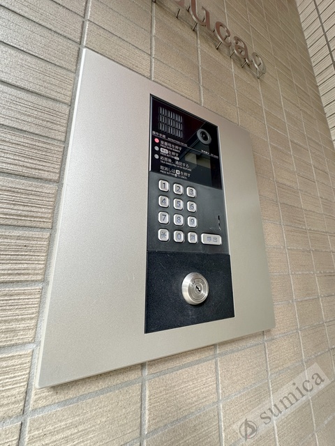 近鉄けいはんな線 新石切駅 徒歩5分 3階建 築12年の外観写真