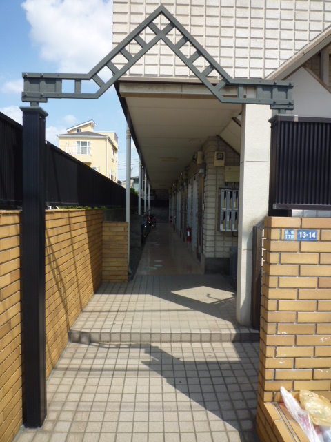 東京メトロ東西線 南行徳駅 徒歩14分 3階建 築31年の外観写真