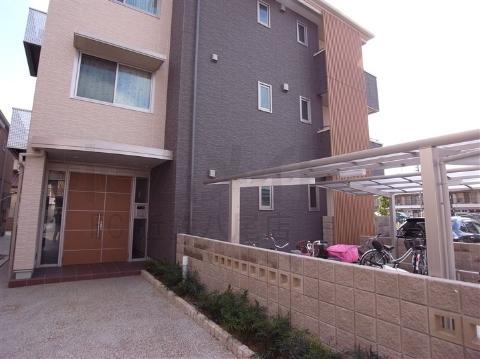 【八尾市南小阪合町のマンションのセキュリティ】