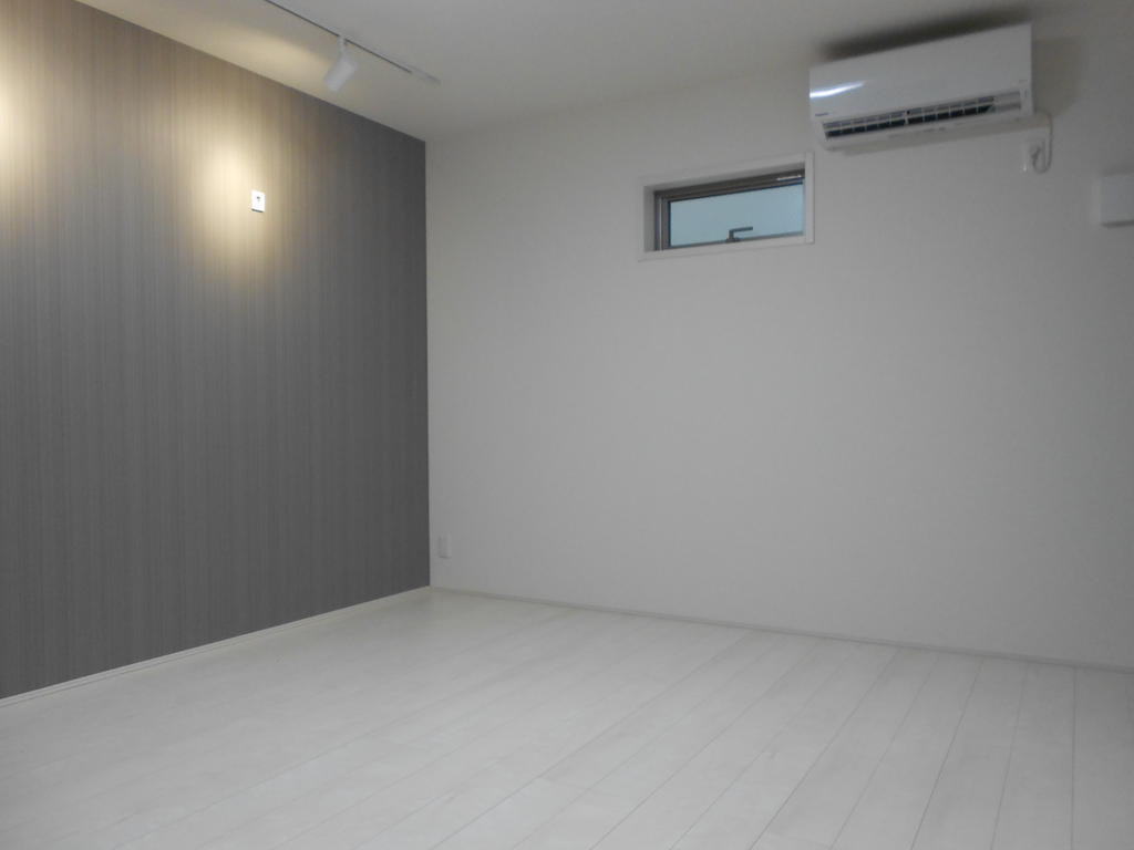 居室・リビング　※同タイプ同モデルの写真を使用