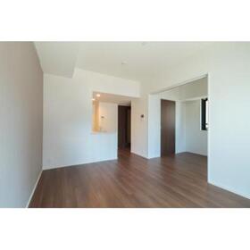 居室・リビング　※写真同タイプ別部屋です。