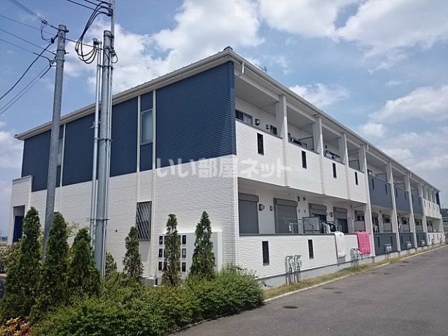 宇治市伊勢田町のアパートの建物外観