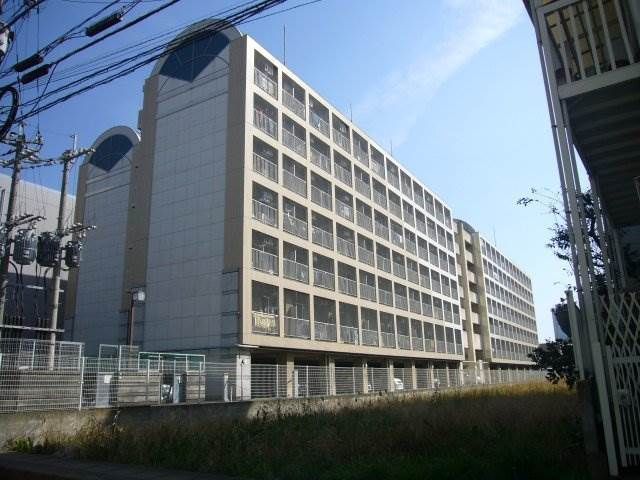 キャンパスシティ箱崎の建物外観