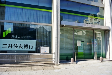 【スペリティ岡山５番館の銀行】