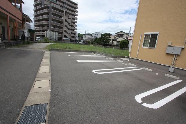 【ヴィレッタ二日市の駐車場】