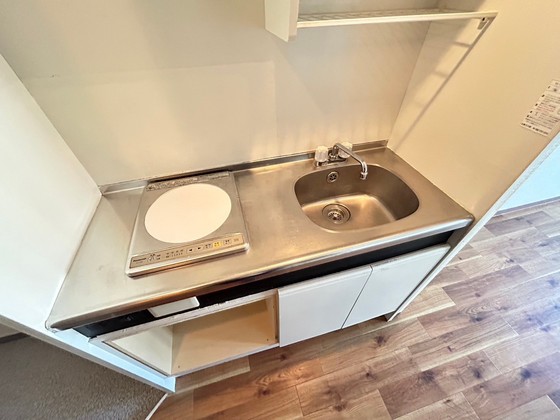 キッチン　※別部屋の写真です。