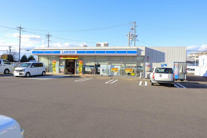 コンビニ　ローソン岐阜早田栄町五丁目店（コンビニ）まで247m