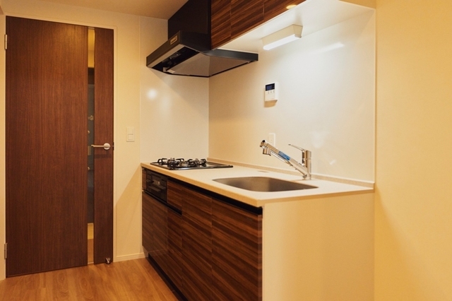 キッチン　※写真は同タイプ住戸です。