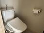 トイレ　温水洗浄便座付のトイレです。