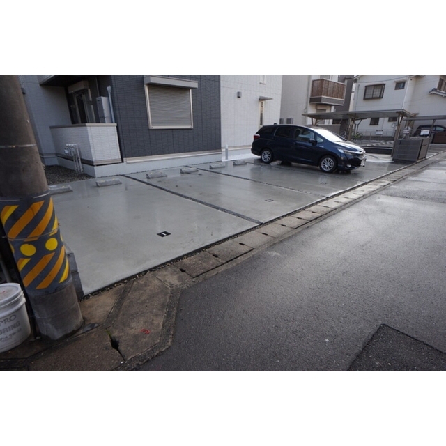 駐車場　お問い合わせは美濃善不動産駅前店へ！