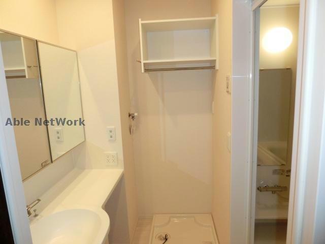 洗面設備　同型モデル