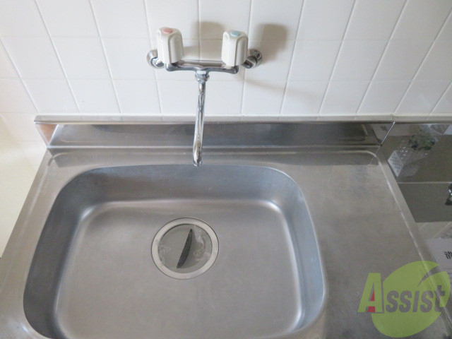 洗面設備　洗面台はありませんが、ここで顔を洗えそうです。