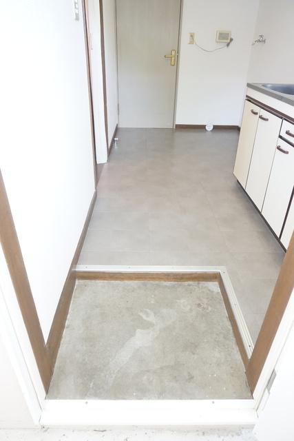 玄関　玄関から室内です