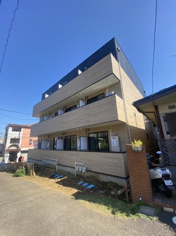 建物外観　外観もキレイな2023年11月完成の築浅物件『KEED NO