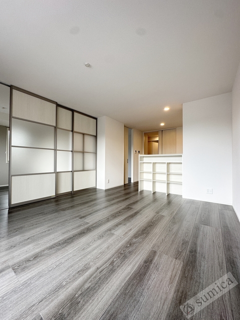 居室・リビング　ネットは無料で利用可能です♪♪