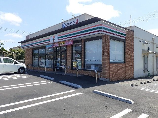 コンビニ　セブンイレブン福山瀬戸店（コンビニ）まで400m