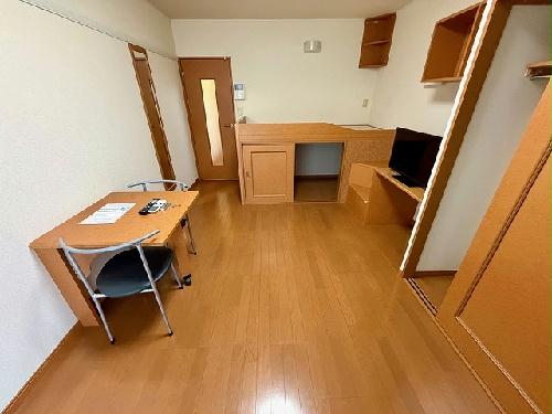 居室・リビング　設備・仕様は号室により異なる為、現状を優先いたします。