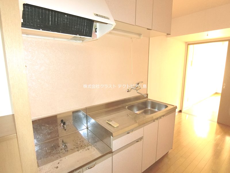 キッチン　4.3帖のキッチンスペース