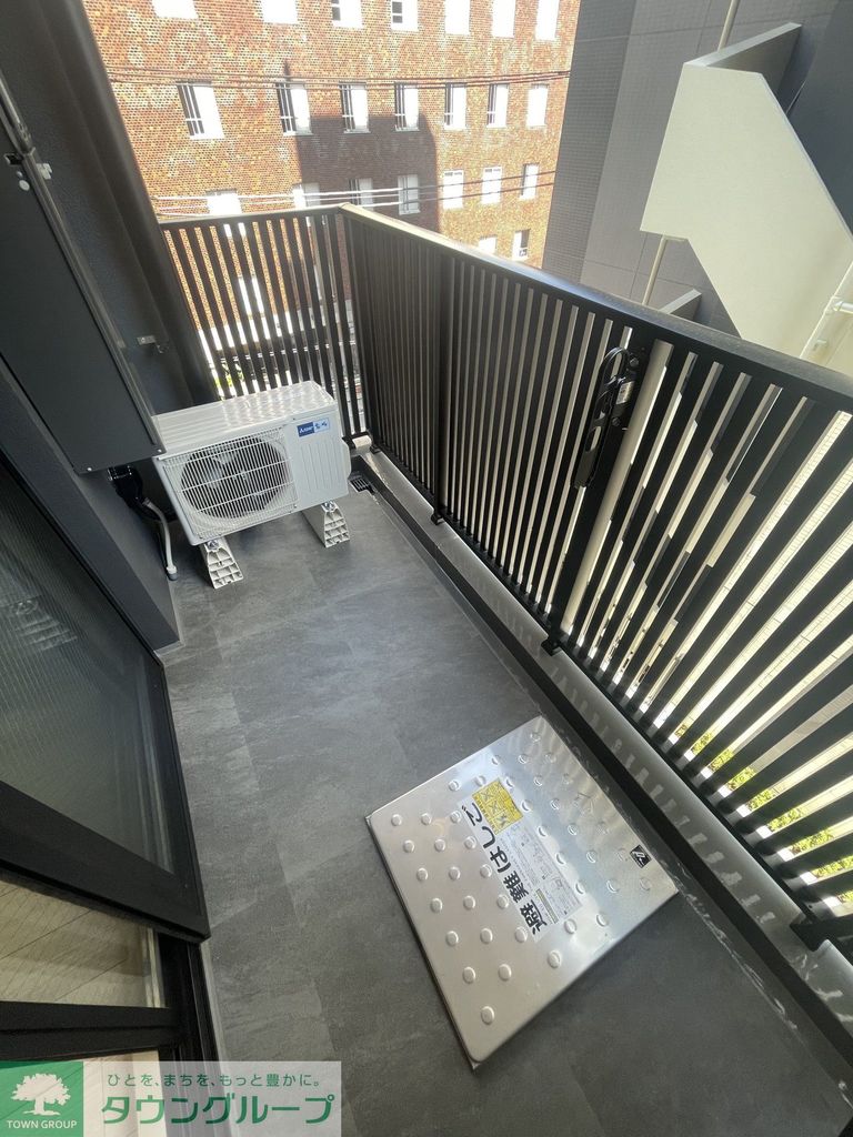 バルコニー　バルコニー