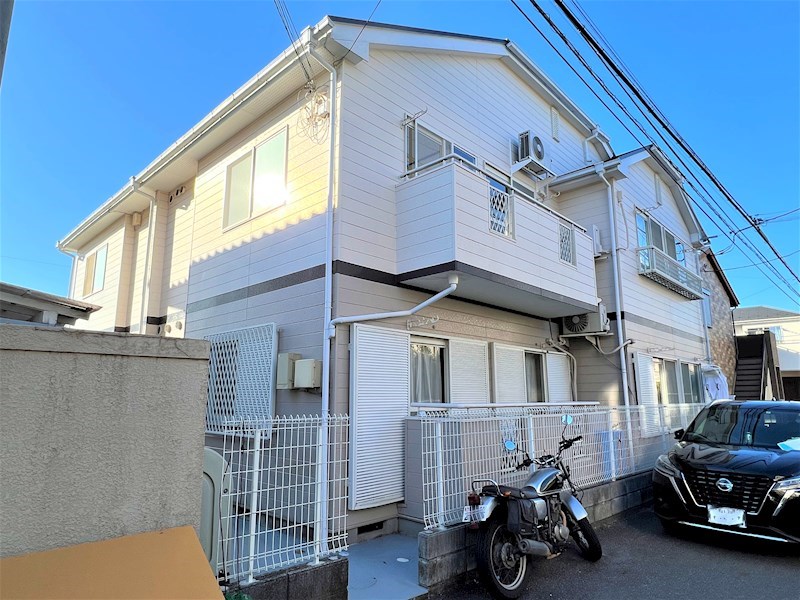 建物外観　駅徒歩3分の好立地。1人暮らしにも最適です。