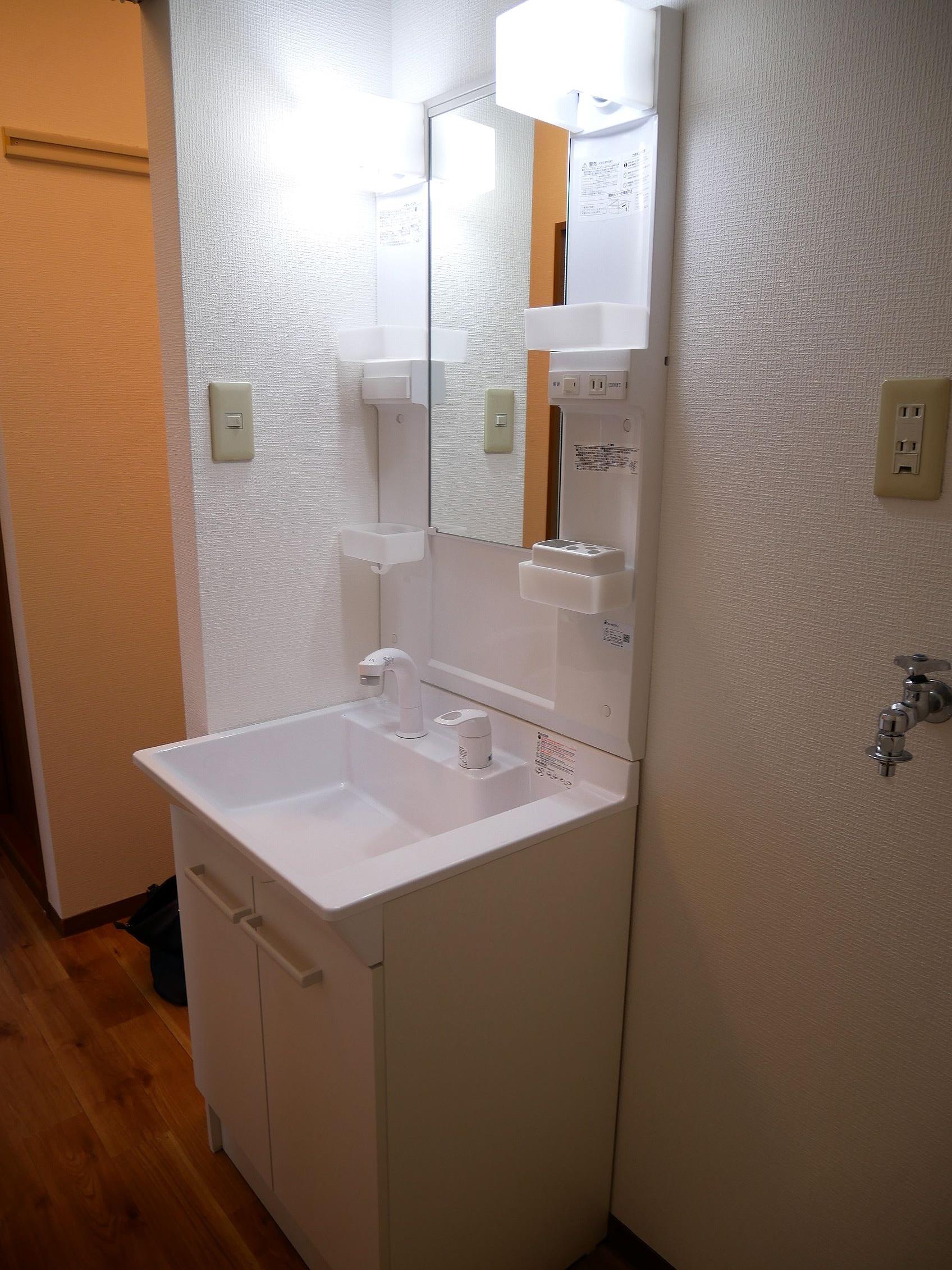 洗面設備　シャンプードレッサー