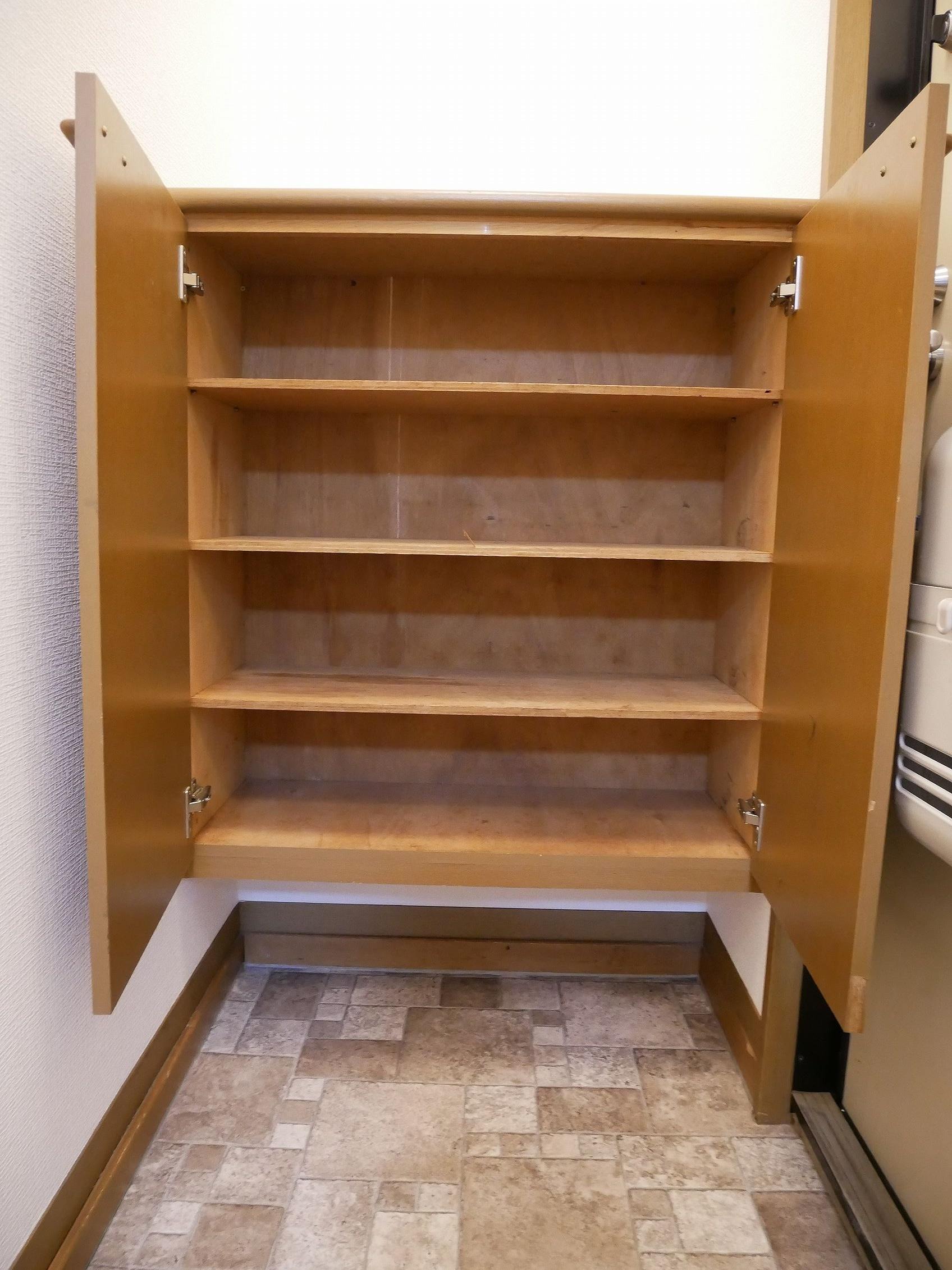 玄関　シューズボックス