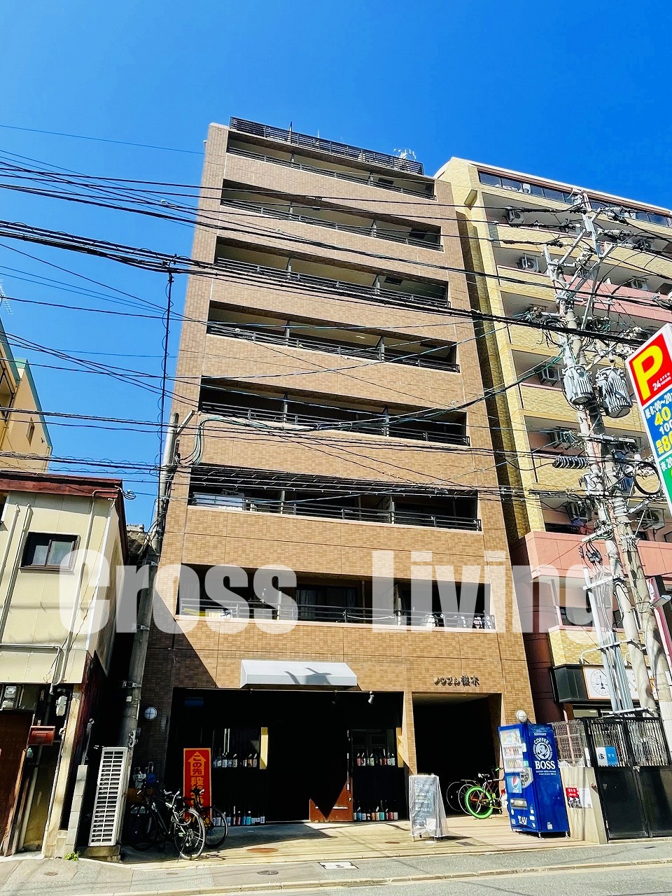 建物外観　駅から徒歩5分の好立地