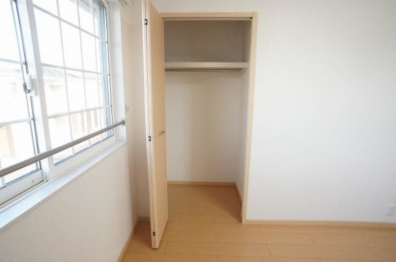 収納　図面と現状に相違がある場合には現状を優先