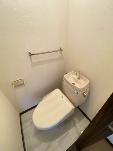 トイレ　トイレ