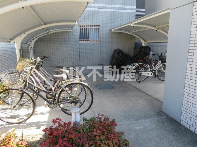 その他　駐輪場です