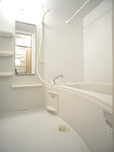 バス・シャワールーム　ゆったり過ごせるお風呂です♪