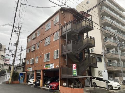 建物外観　外観写真（昼）