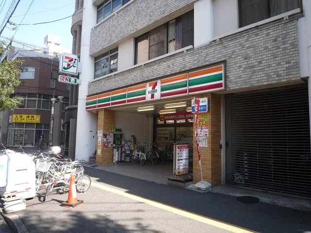 コンビニ　セブンイレブン広島じぞう通り店（コンビニ）まで200m