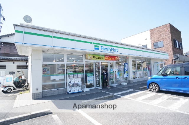 コンビニ　ファミリーマート　橿原小綱町店（コンビニ）まで459m