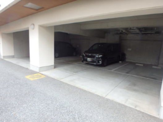 駐車場　駐車場です