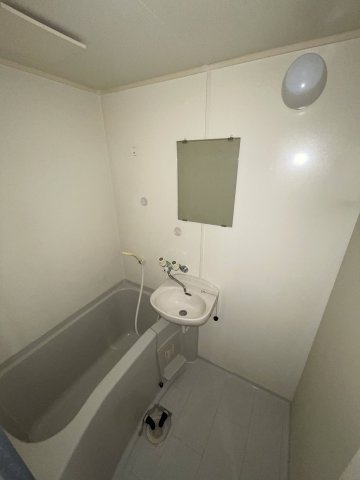 バス・シャワールーム　きれいなお風呂です