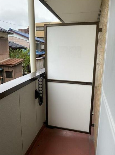 バルコニー　落ち着いた時間を過ごせるバルコニーです