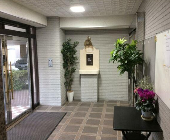 ロビー　ゆとりのあるロビーです