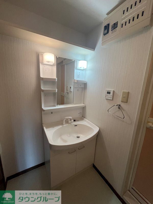 洗面設備　※参考写真