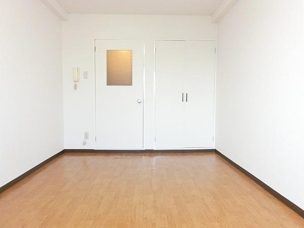 その他部屋・スペース　明るい洋室！