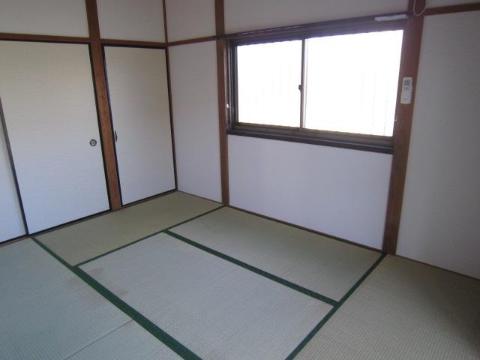 居室・リビング　寝室