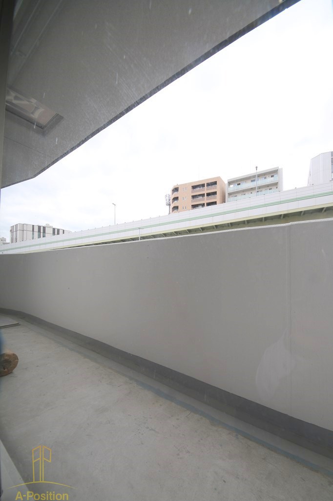 バルコニー　ArtizA西長堀