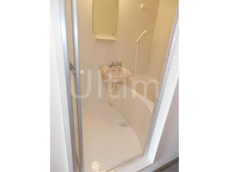 洗面設備　※別のお部屋のお写真です。御参考までに。