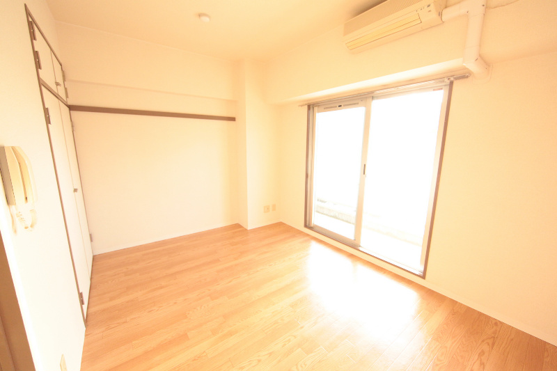 その他部屋・スペース　洋室7.1帖　エアコン完備