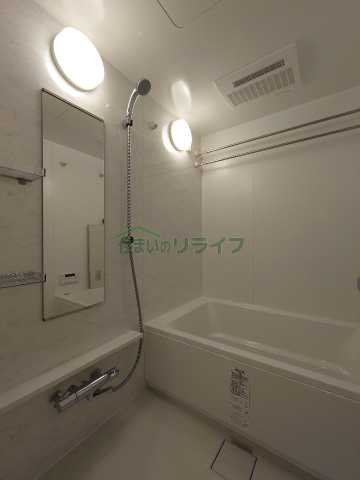 バス・シャワールーム　コンフォリア東新宿※同タイプの別部屋写真です