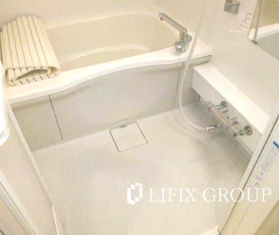 バス・シャワールーム　風呂