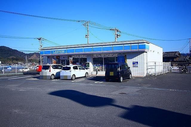 コンビニ　ローソン　臼杵末広店（コンビニ）まで1100m