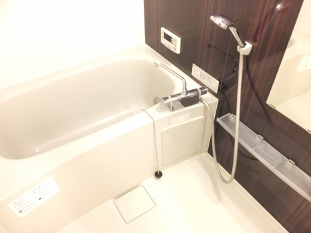 バス・シャワールーム　お風呂です