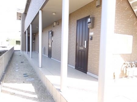 エントランス　毎日通るエントランスはこのようになっています