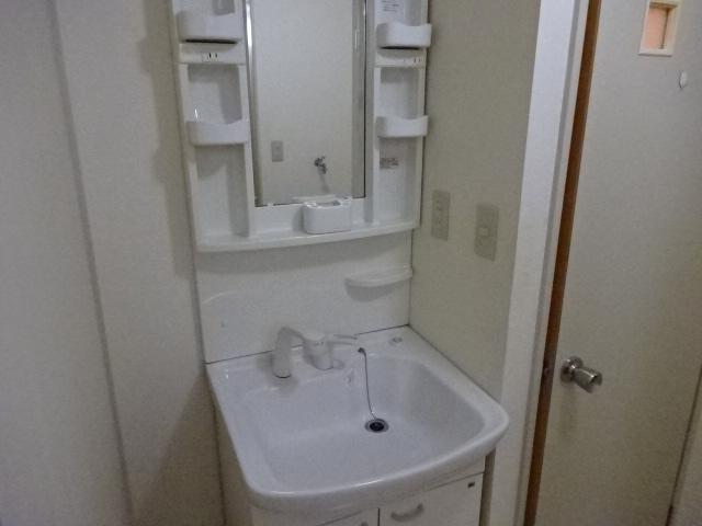 洗面設備　洗髪洗面化粧台